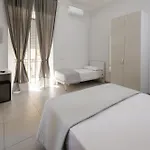 게스트하우스 Caroline's House