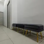 Caroline's House 게스트하우스 4*