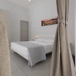 Caroline's House 게스트하우스 나폴리