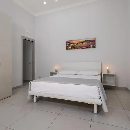 게스트하우스 Caroline's House 4*
