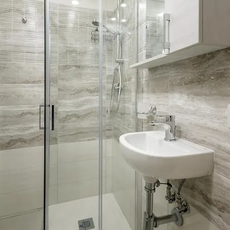 Caroline's House 招待所 3*